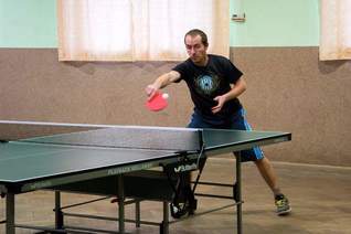 Smeč starostka obce - turnaj ve stolním tenise dospělých 2015